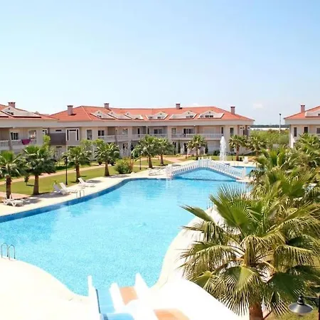 Belek'te Ortak Havuzlu, 8 Kisilik Dubleks- Awz154