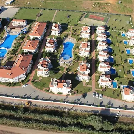 Belek'te Ortak Havuzlu, 8 Kisilik Dubleks- Awz154