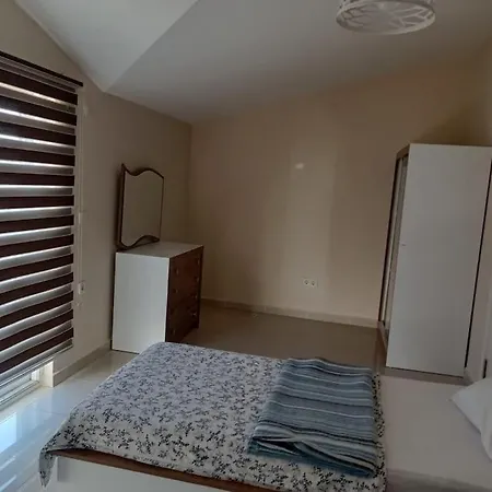 Apartment Belek'te Ortak Havuzlu, 8 Kisilik Dubleks- Awz154 *